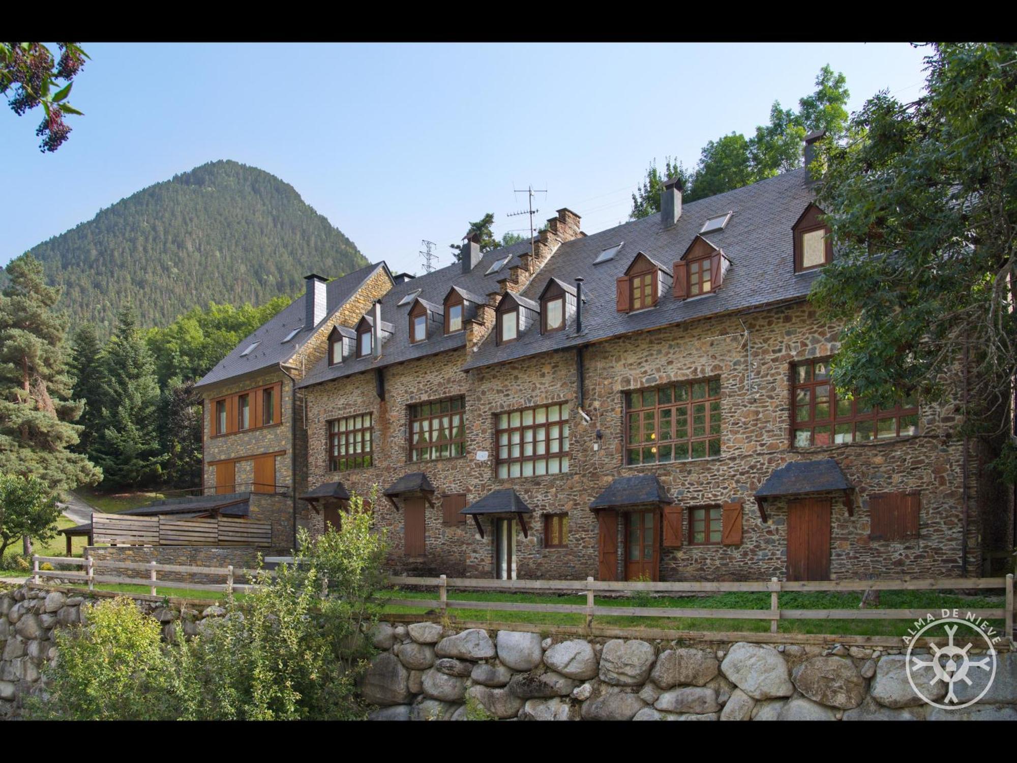 Casa Del Valle De Alma De Nieve Tredos Exterior photo
